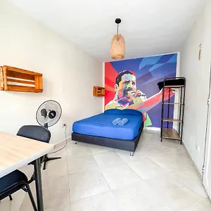 https://casa-clandestina.colombiamedellinhotels.com